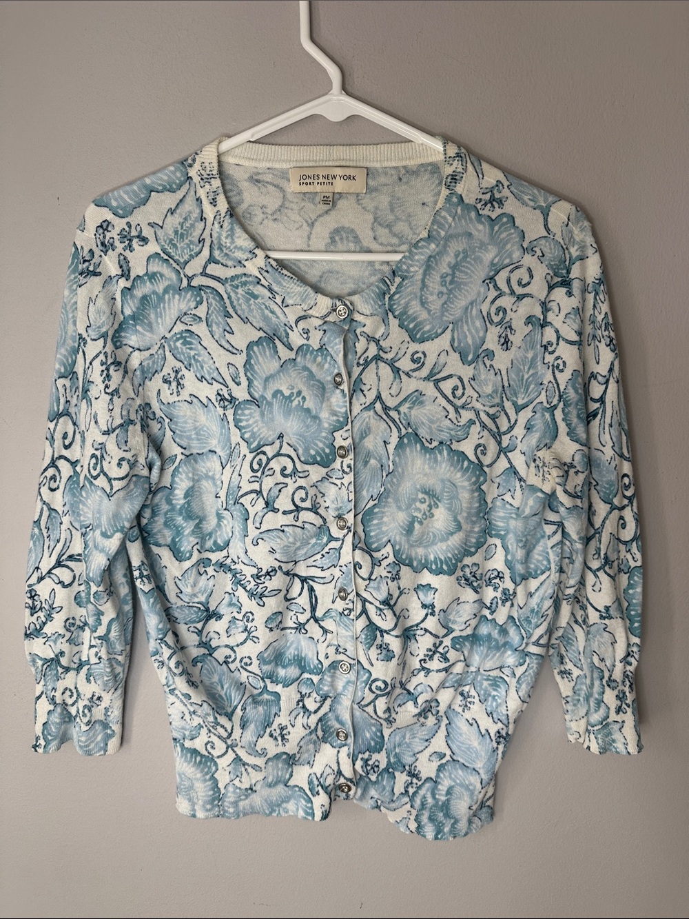 Jones New York White and Light Blue Floral Cardigan
